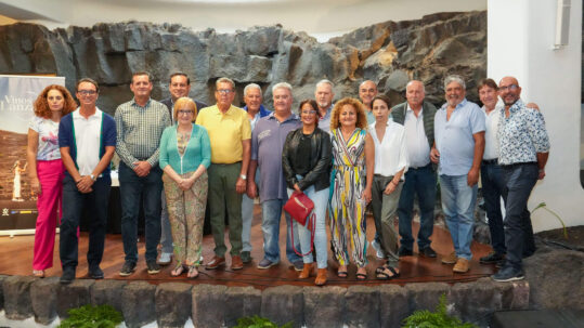 Dirección vocales y catadores Consejo Regulador DO Lanzarote Acto calificación de la añada 2022 de Vinos de Lanzarote calificada como muy buena